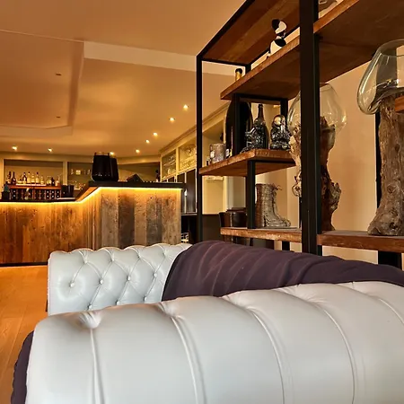 Callecanes Hotel